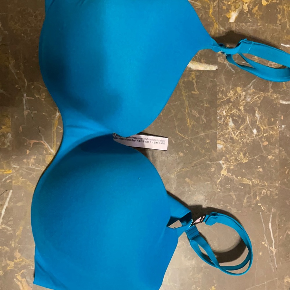 Brand New Victoria Secret’s Bra